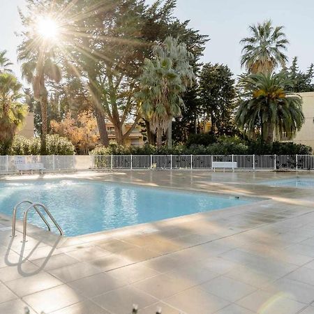 Spacious Apartment At A 5 Min Walk From The Beach Antibes Kültér fotó