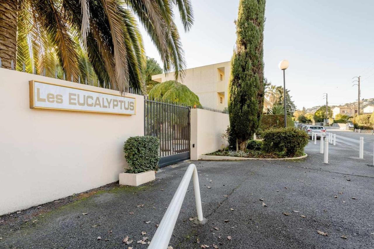 Spacious Apartment At A 5 Min Walk From The Beach Antibes Kültér fotó