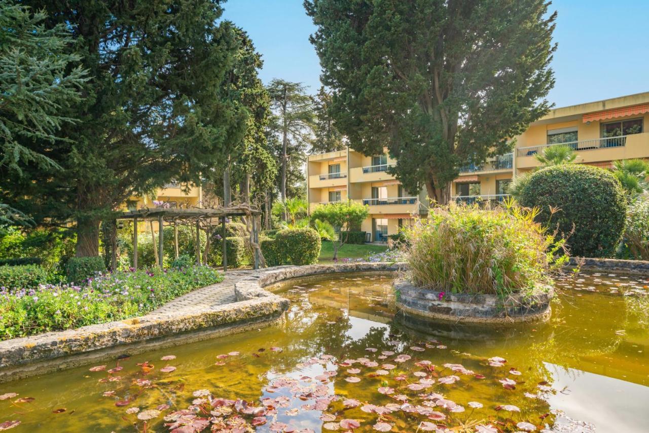 Spacious Apartment At A 5 Min Walk From The Beach Antibes Kültér fotó