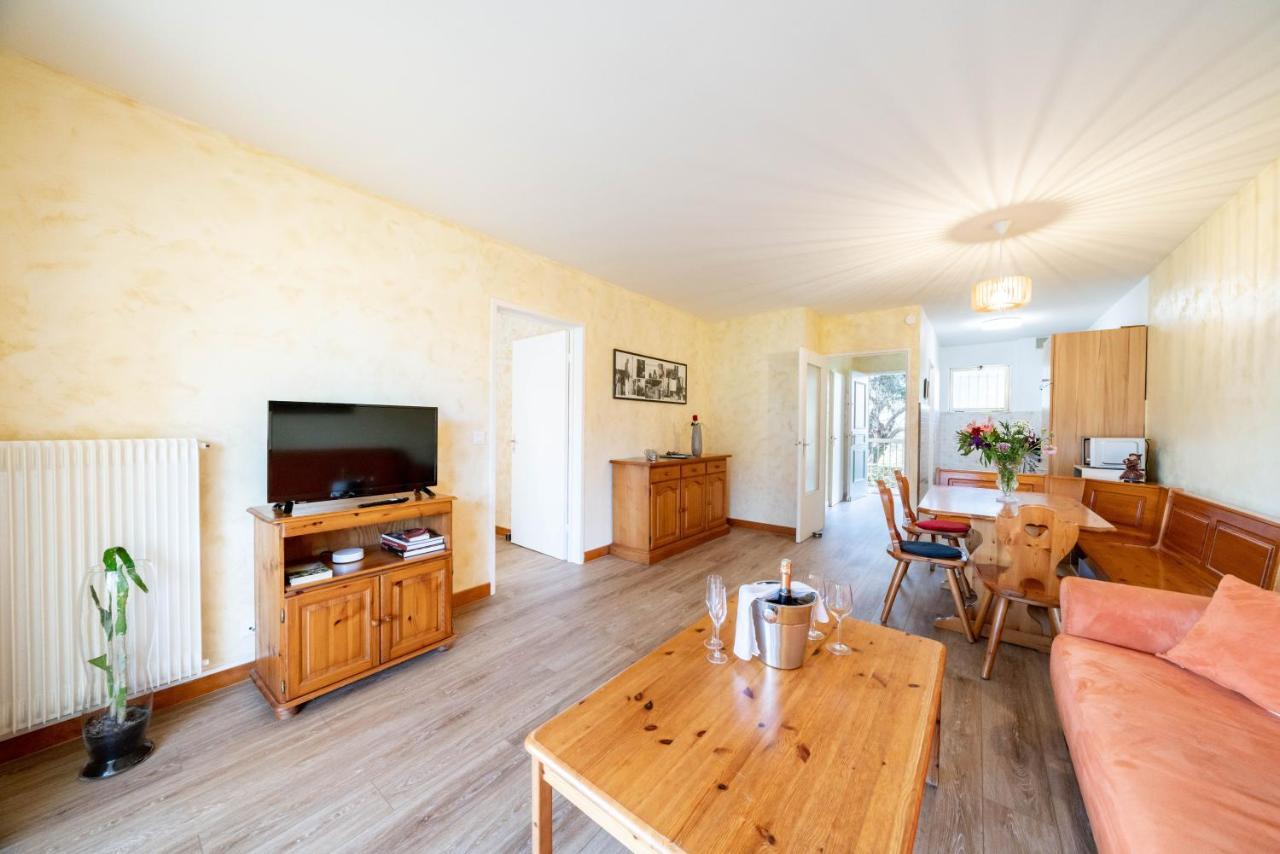 Spacious Apartment At A 5 Min Walk From The Beach Antibes Kültér fotó
