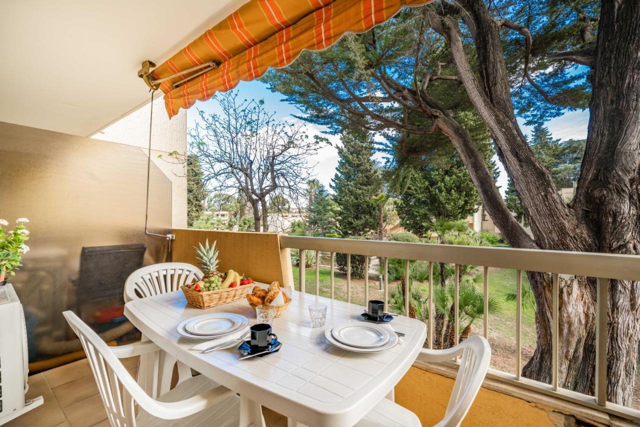 Spacious Apartment At A 5 Min Walk From The Beach Antibes Kültér fotó