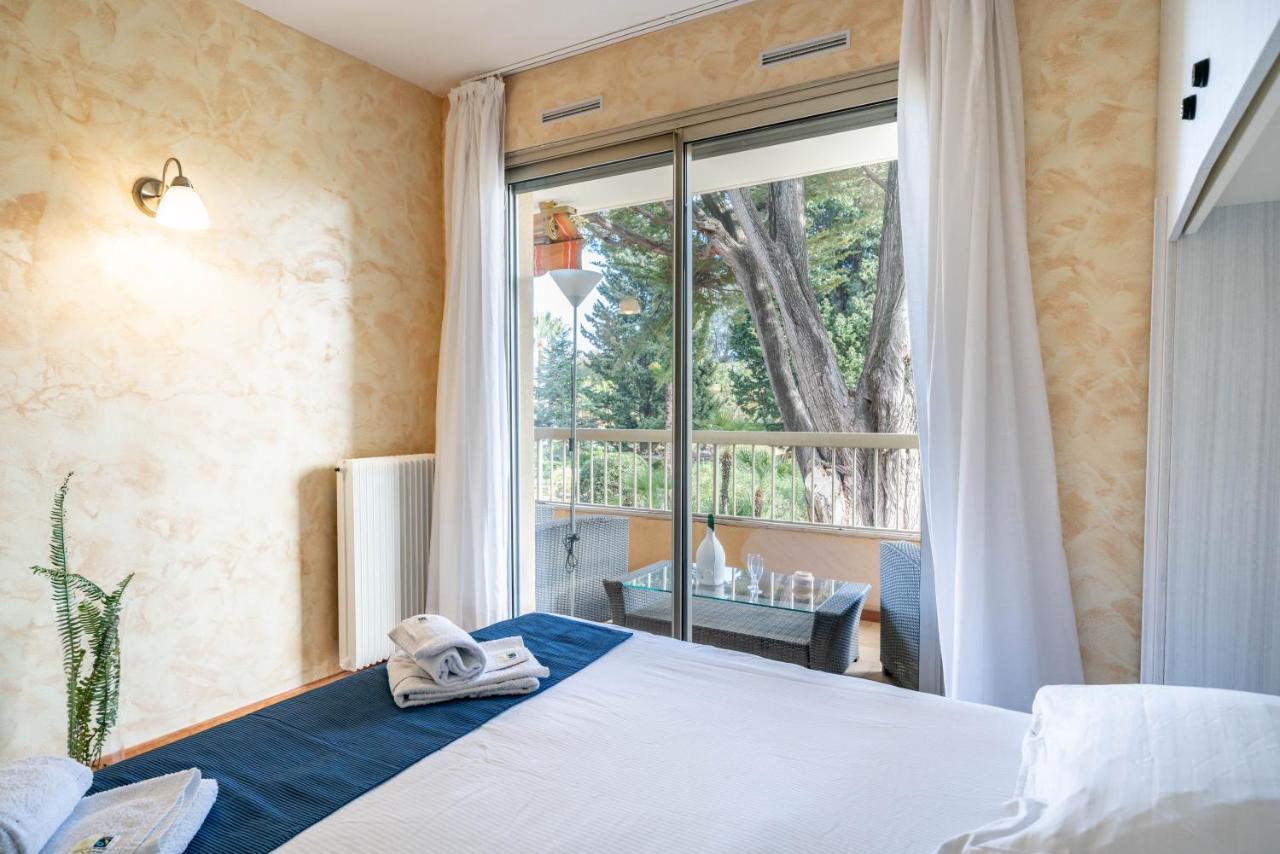 Spacious Apartment At A 5 Min Walk From The Beach Antibes Kültér fotó